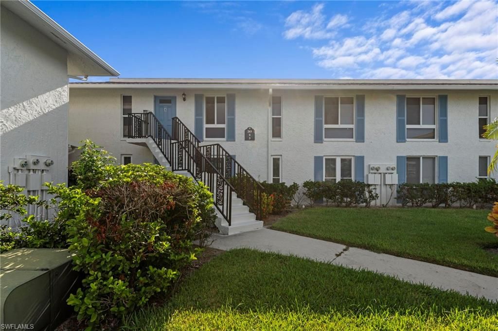 263 Palm DR 4, NAPLES, FL 34112 — exterior