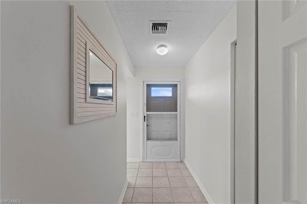 263 Palm DR 4, NAPLES, FL 34112 — photo 3