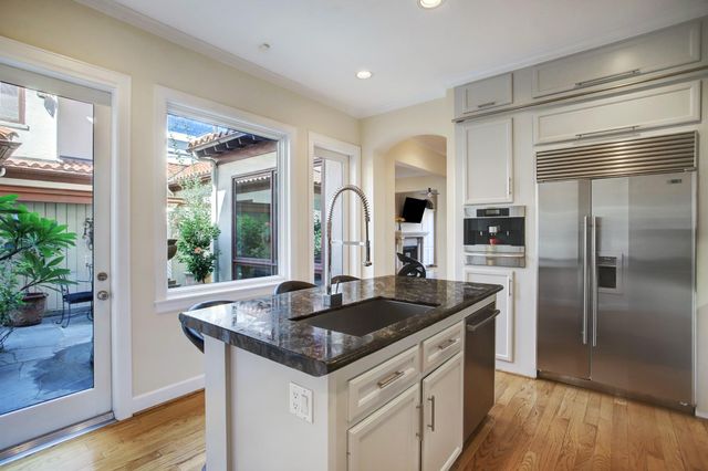 2522 Kingston Street, Houston, TX 77019