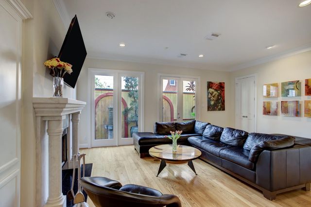 2522 Kingston Street, Houston, TX 77019