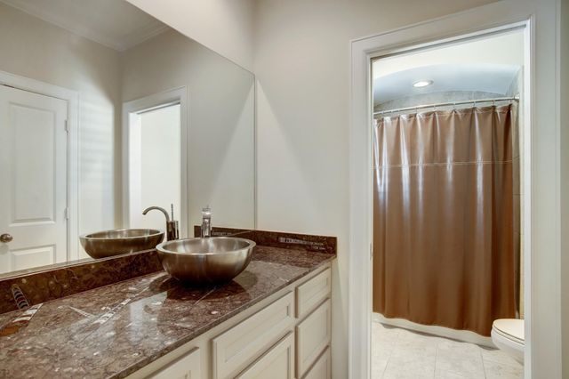 2522 Kingston Street, Houston, TX 77019