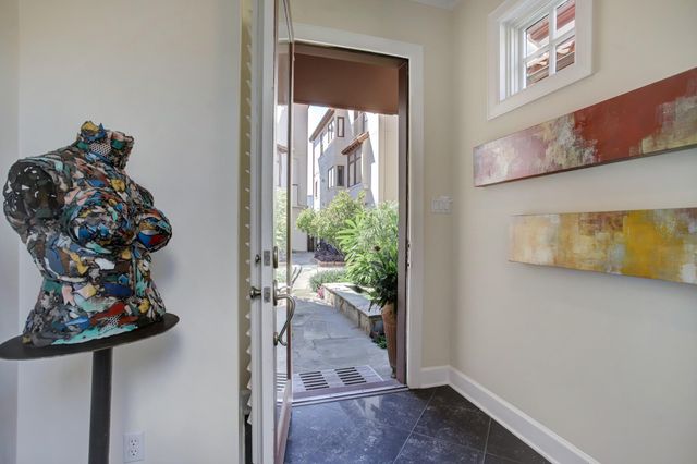 2522 Kingston Street, Houston, TX 77019