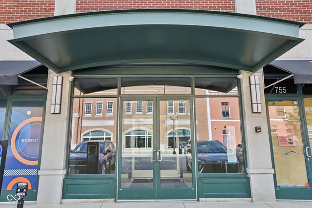 757 Massachusetts Avenue 201, Indianapolis, IN 46204