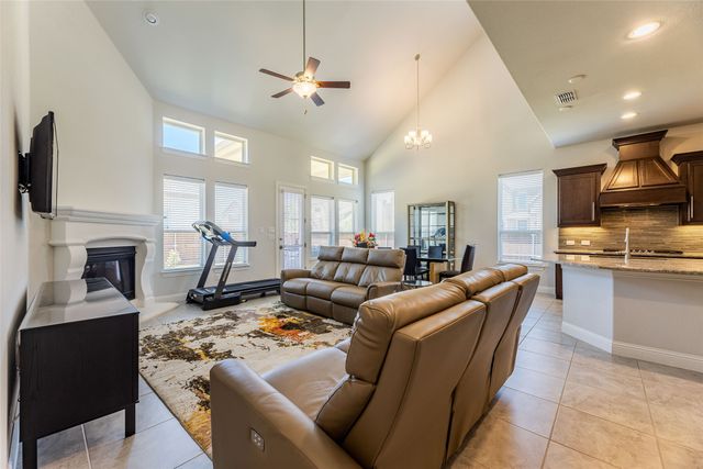 7757 Cooke Drive, Irving, TX 75063