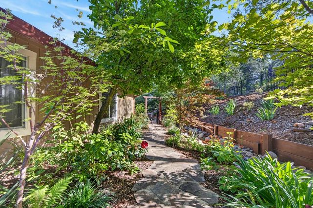 3475 Ramada Way, Shingle Springs, CA 95682