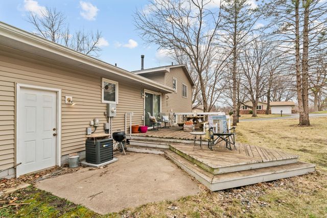 7731 Polaris Lane N, Maple Grove, MN 55311