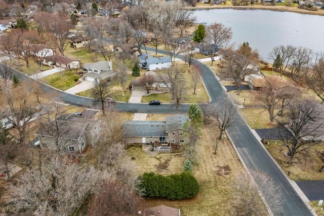 7731 Polaris Lane N, Maple Grove, MN 55311