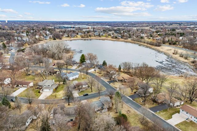 7731 Polaris Lane N, Maple Grove, MN 55311