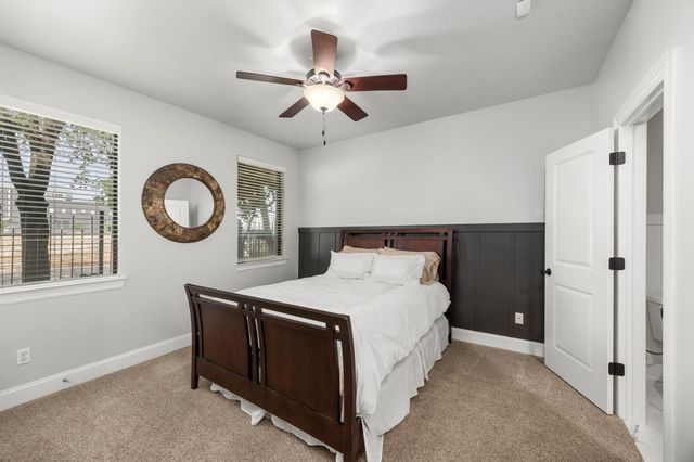 1604 White Street, Houston, TX 77007