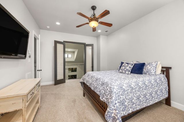 1604 White Street, Houston, TX 77007