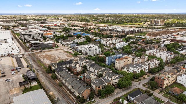 1604 White Street, Houston, TX 77007