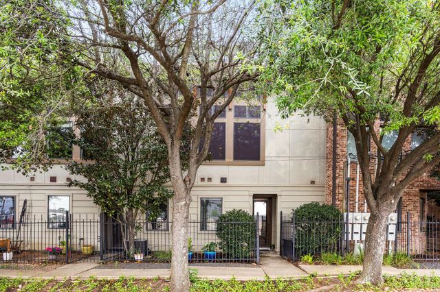 1604 White Street, Houston, TX 77007