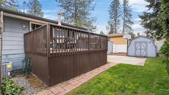 11407 N Post St, Spokane, WA 99218