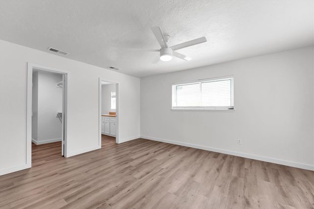 3318 Candleway Drive, Spring, TX 77388
