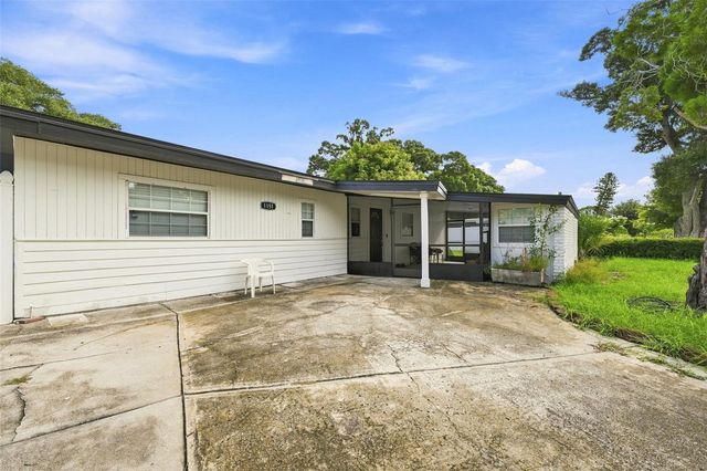 1151 55TH AVENUE S, St Petersburg, FL 33705