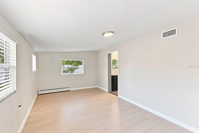 1151 55TH AVENUE S, St Petersburg, FL 33705