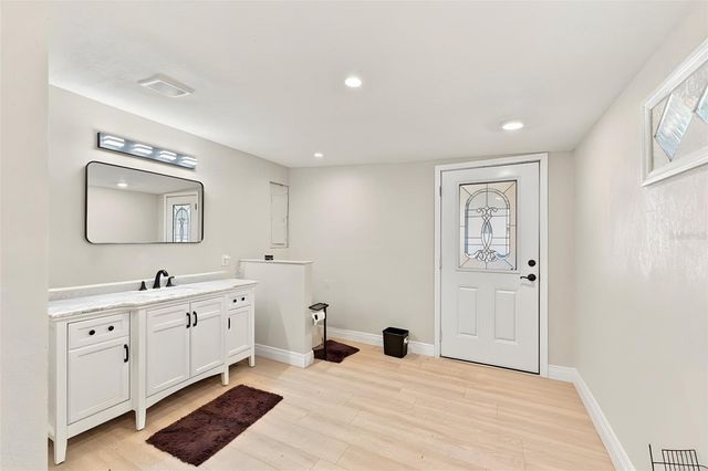 1151 55TH AVENUE S, St Petersburg, FL 33705