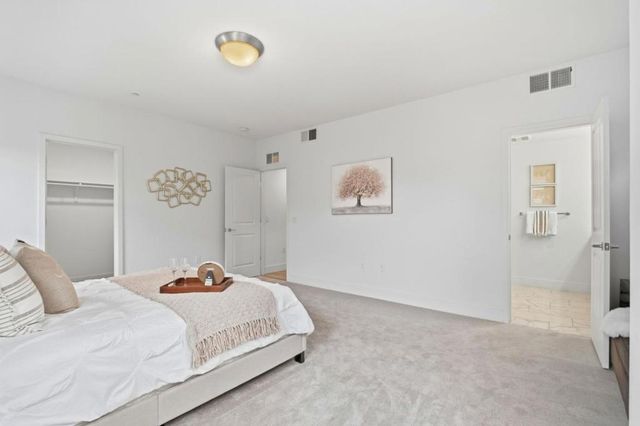 385 Line Street, Hayward, CA 94544