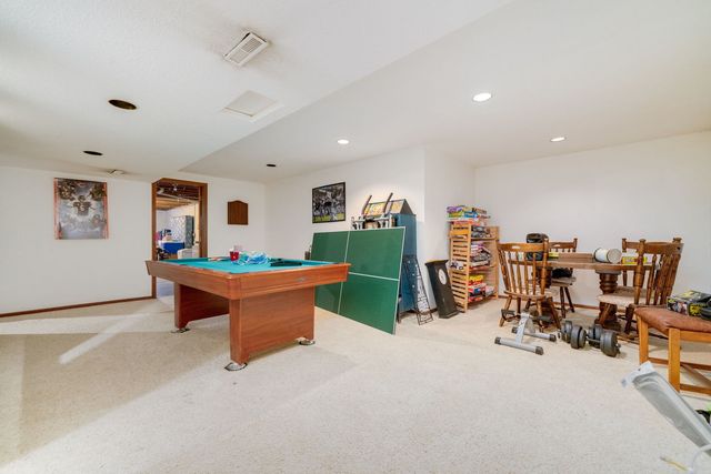 10124 Asbury Lane, Machesney Park, IL 61115