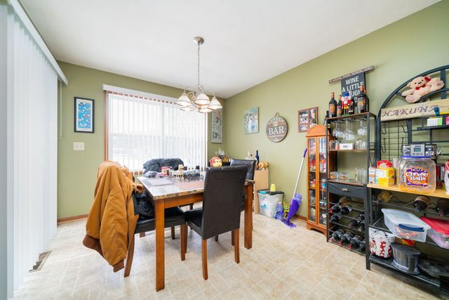 10124 Asbury Lane, Machesney Park, IL 61115