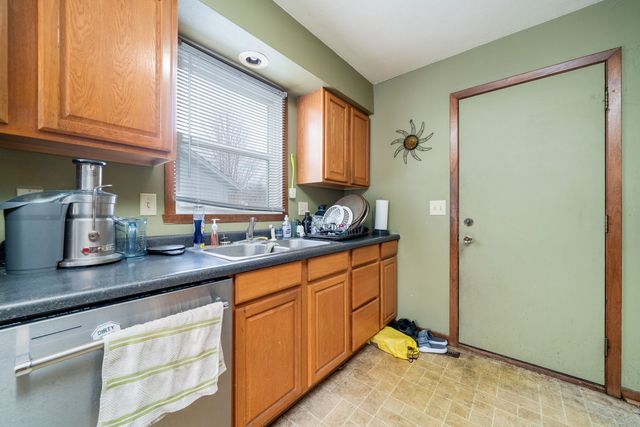 10124 Asbury Lane, Machesney Park, IL 61115