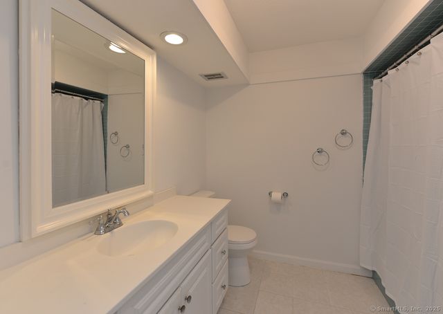 44 Heritage Village F, Southbury, CT 06488