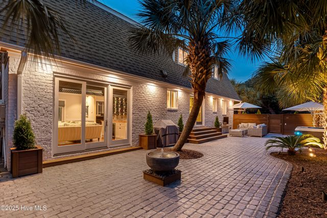 101 Lindy Lane, Wrightsville Beach, NC 28480