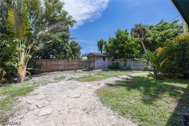 1248 Frank Whiteman BLVD, Naples, FL 34103