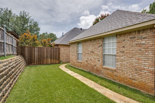 1105 Ellison Park Circle, Denton, TX 76205