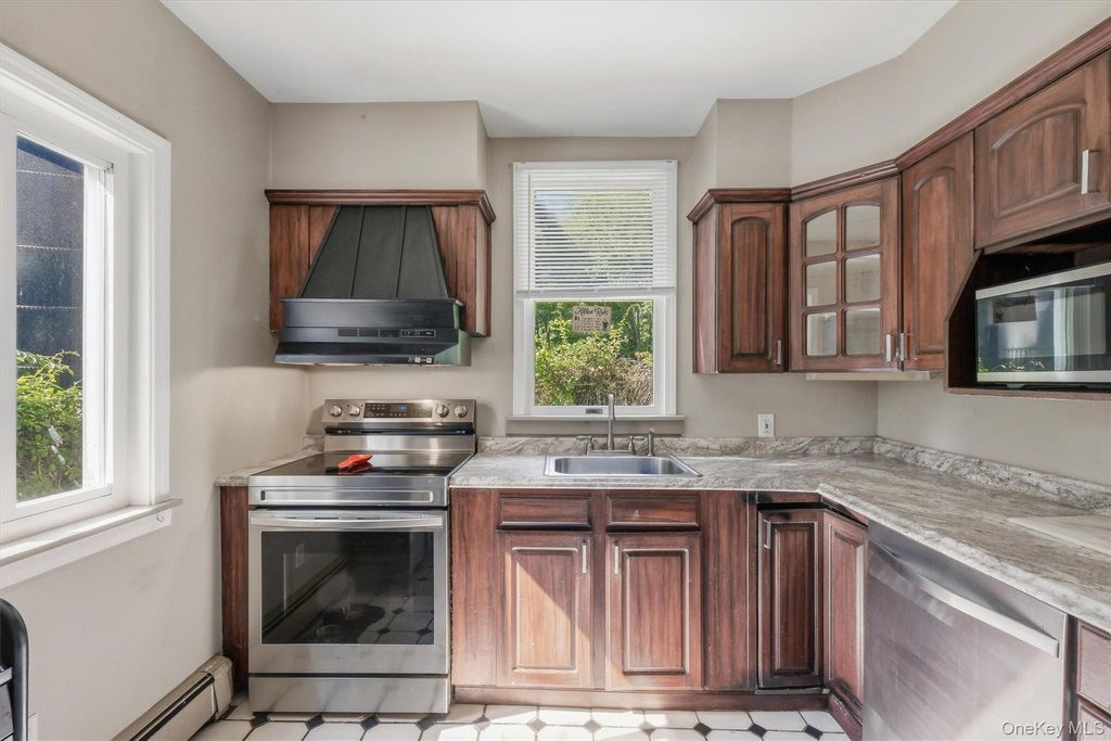 101 Elm Street, Cortlandt Manor, NY 10567 — photo 3