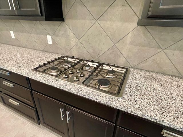689 Cape Capri Drive, Katy, TX 77493