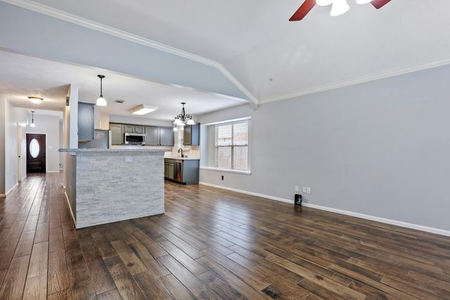 21803 Whispering Forest Drive, Kingwood, TX 77339