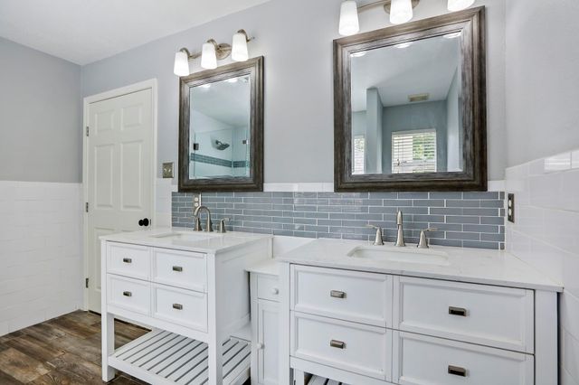 21803 Whispering Forest Drive, Kingwood, TX 77339