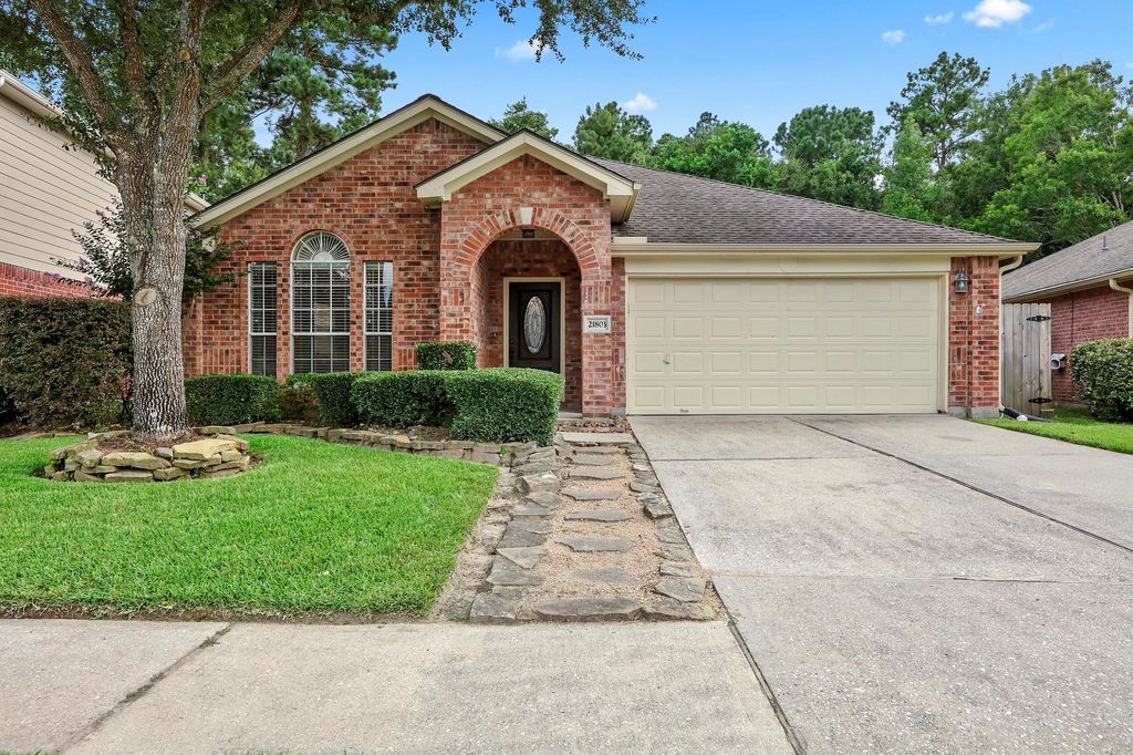 21803 Whispering Forest Drive, Kingwood, TX 77339