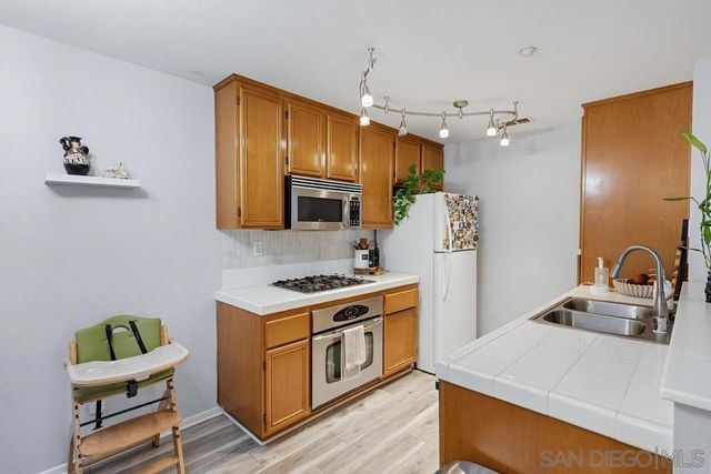 9728 Marilla Dr 205, Lakeside, CA 92040