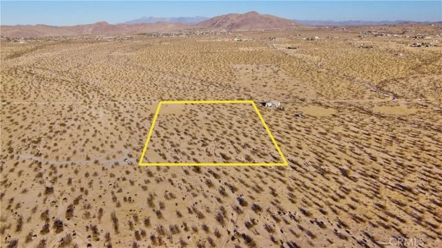 4594 Rice, Joshua Tree, CA 92252