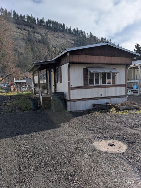 Unit 4 312 Clearwater Ave, Stites, ID 83552 photo 2