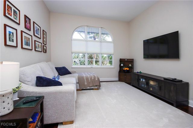 717 Gopher Walk WAY, Sanibel, FL 33957