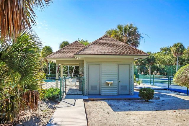 717 Gopher Walk WAY, Sanibel, FL 33957