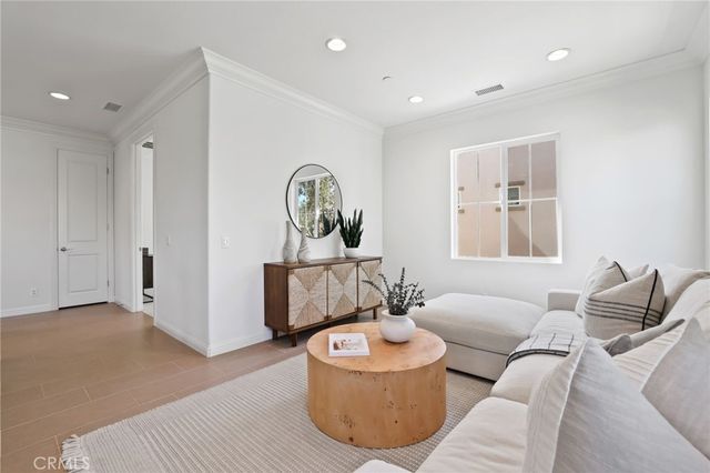 58 Mariposa, Lake Forest, CA 92630