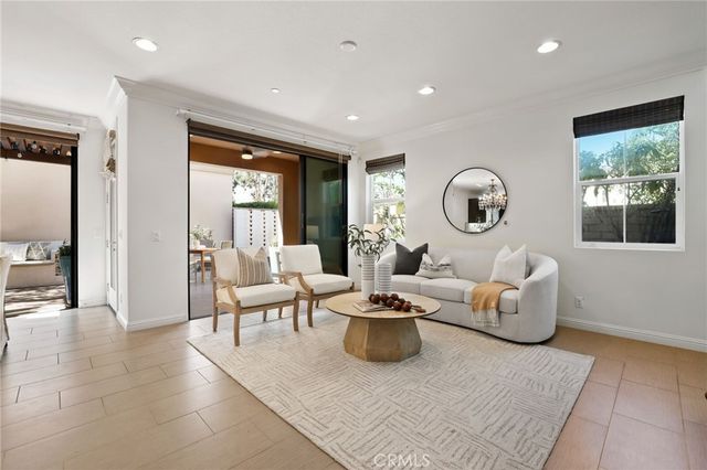 58 Mariposa, Lake Forest, CA 92630