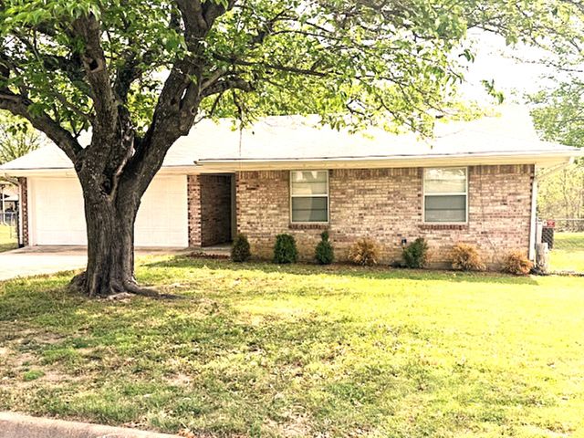 913 Patricia Drive, Sherman, TX 75090