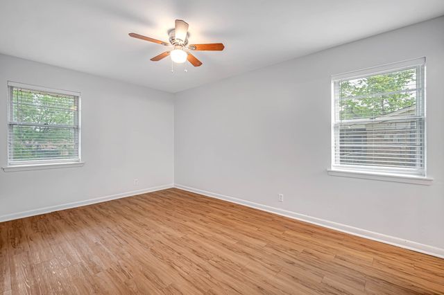 913 Patricia Drive, Sherman, TX 75090