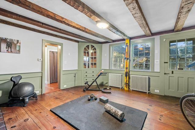 45 Taylor St, Pembroke, MA 02359