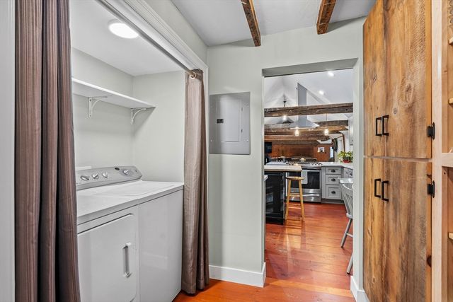 45 Taylor St, Pembroke, MA 02359