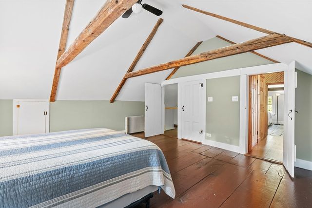 45 Taylor St, Pembroke, MA 02359