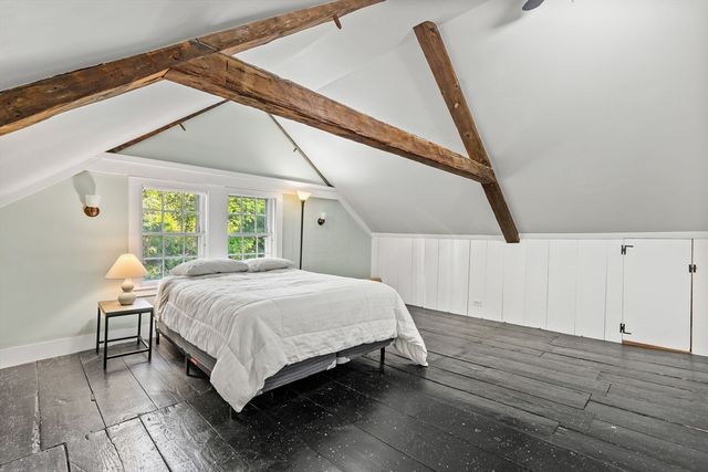 45 Taylor St, Pembroke, MA 02359