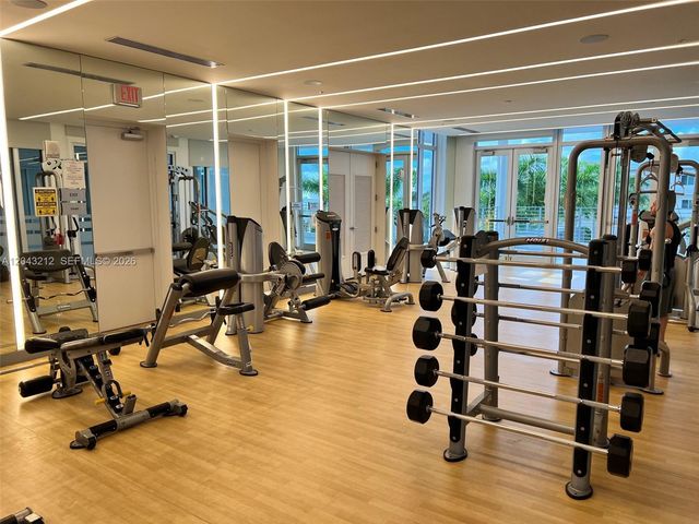 10270 NW 66 ST 105, Doral, FL 33178