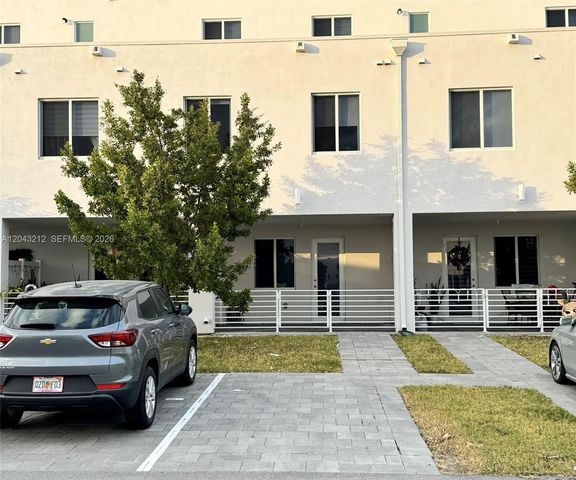 10270 NW 66 ST 105, Doral, FL 33178