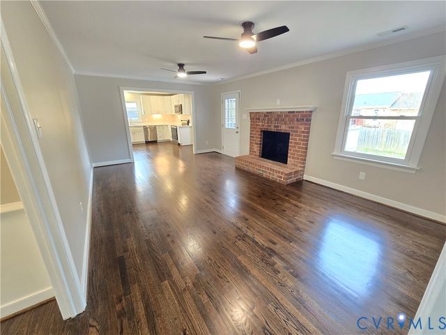 8512 Chester Forest Ln, Chesterfield, VA 23237